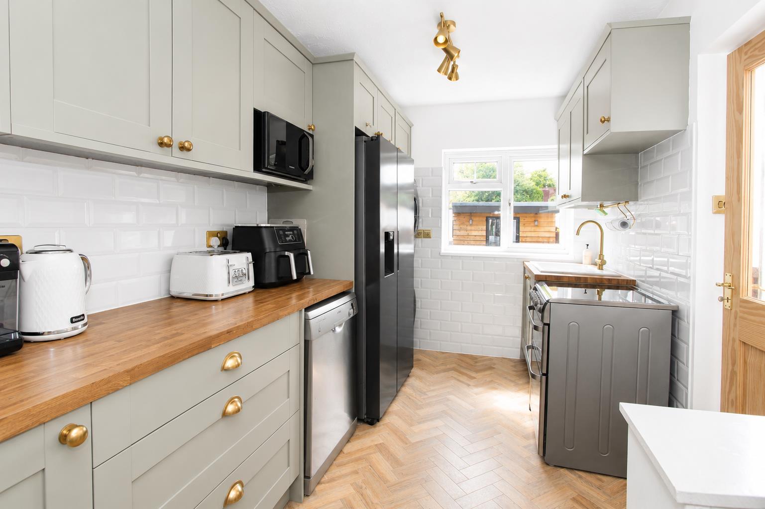 Canons Lane, Burgh Heath, Tadworth